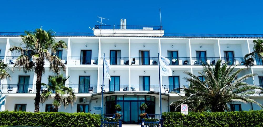 Ticho's Greenblu Castellaneta Marina